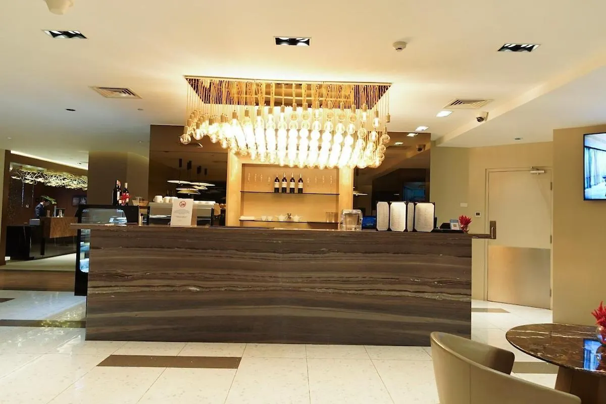 Apartment Standard Rockwell Skylineview Twin By Premiumstayph Manila