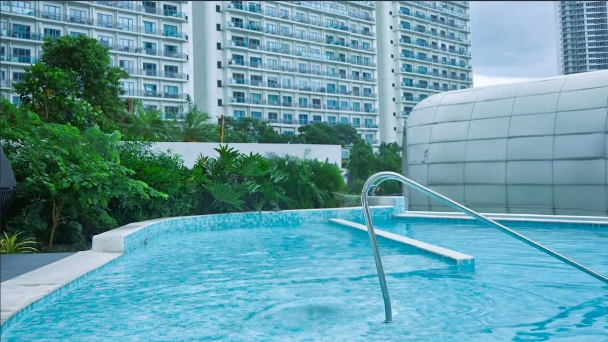 Apartment Standard Rockwell Skylineview Twin By Premiumstayph Manila Philippines