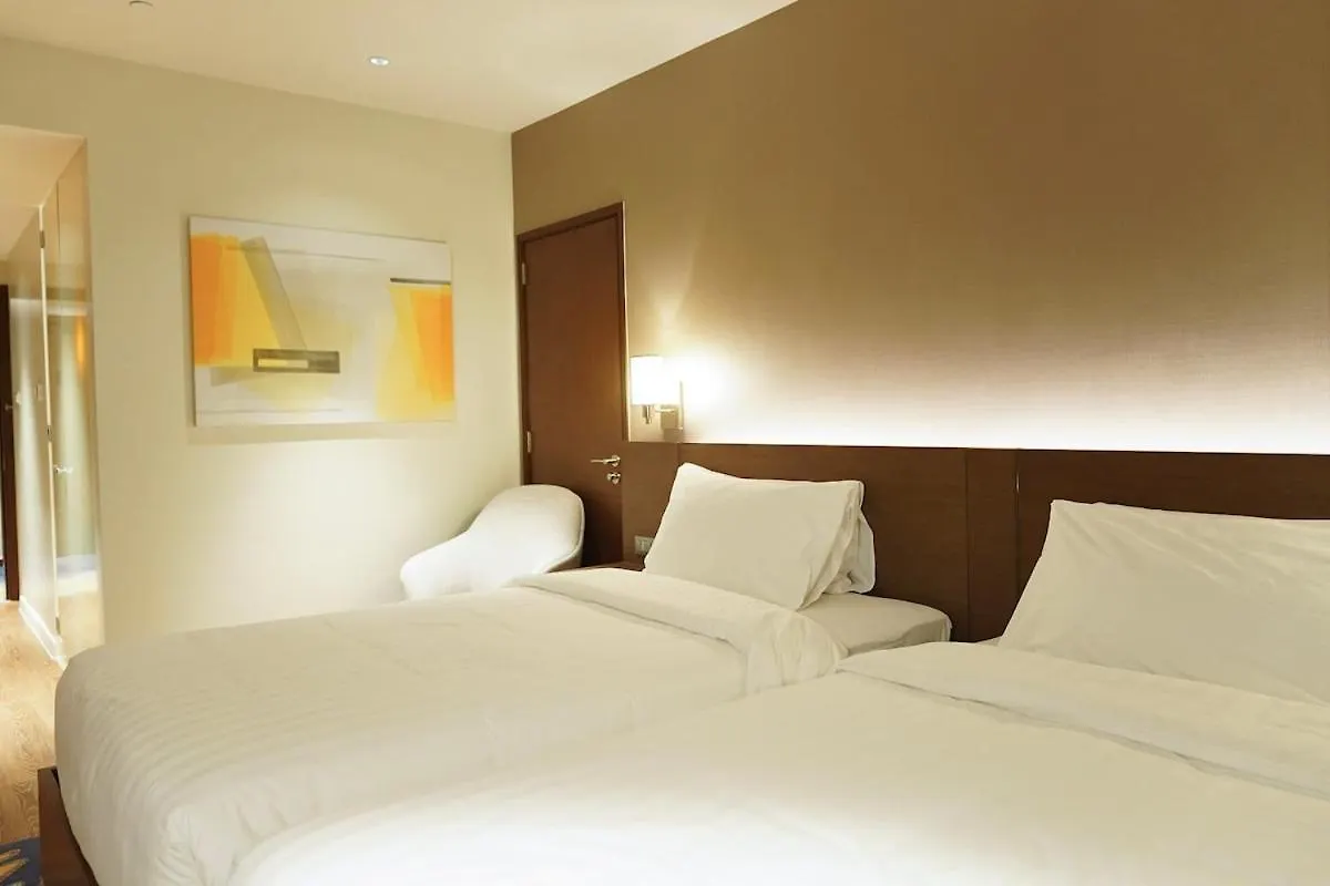 Apartment Standard Rockwell Skylineview Twin By Premiumstayph Manila Philippines