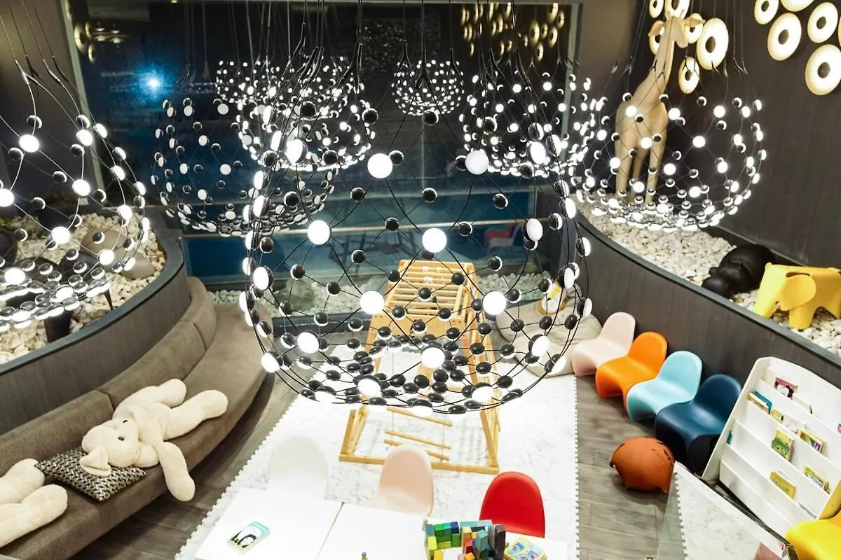 Standard Rockwell Skylineview Twin By Premiumstayph Manila Apartment
